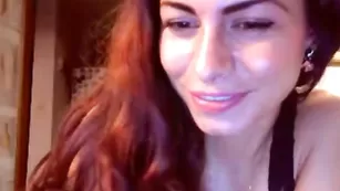 Sensual_Roxy долбит киску