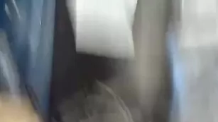 Изумительная путана Alexxxela1 долбит свою киску