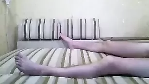 Милая блонда XXXlizaXXX классно трахается