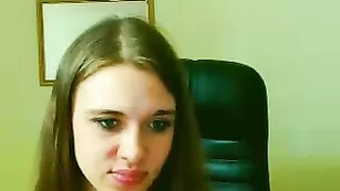Бесподобная чертовка Ericca наяривает вагину пальчиками