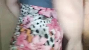 Импозантная цыпочка BLONDi1 ласкает крупные формы