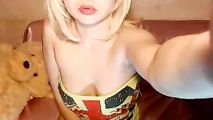 Худая блондинка diane1 трахается с фаллосом