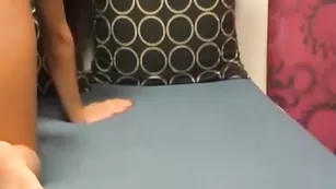 Милые шалавы aphrodite019 занимаются оральным сексом