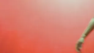 Беременная дамочка ласкает большие сиськи