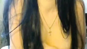 Роскошная курва diamond33 ласково теребит сисяндры