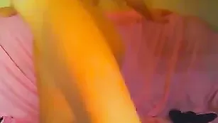 Страстная чика natysik четко трахается с самотыком