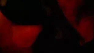 Порочная дамочка Badabum долбится в попку