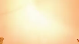 Изысканная шлендра strawberryx мнет сочные дойки