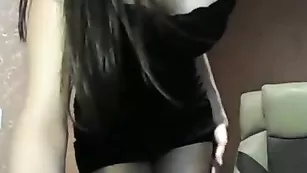 Ажурная детка AlinaVIP777 светит пышной попой