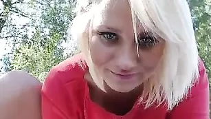 jesydiamond двумя пальцами в вагину