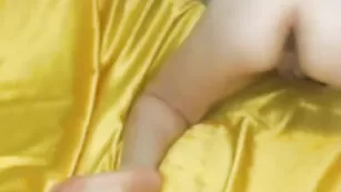 Озорная шмара ericca ласкает интимные места