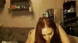 Красивая парочка CyberFriends шалит в позе 69