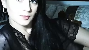 slyfoxxyy милая брюнетка во фри