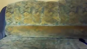 Сучка в чулках natysik нежно ласкает пизду