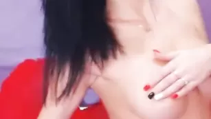 DiVVa и ее прекрасная грудь