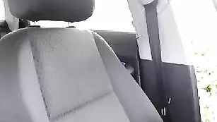 jesydiamond засунула в себя дилдо