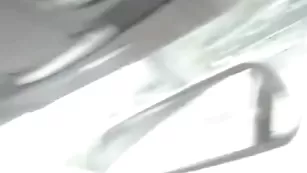 jesydiamond любит дрочить в машине