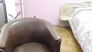 Восхитительная цыпочка Pamela_La наяривает киску