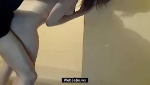 Шальная кобыла HelloKitty отсосала и трахнулась