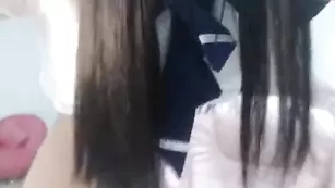 Молодая студентка _nicolee занимается после пар танцами