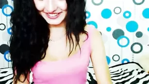 Горячая шалава sunnysmilee танцует во фри чате