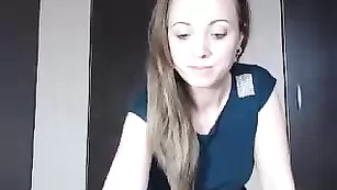 Озорная куколка BiankaSxxy демонстрирует большие сиськи