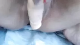 jesydiamond показывает свой сквирт оргазм