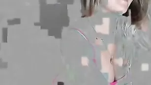 Порочная шлюшка loverone разделась и занялась мастурбацией