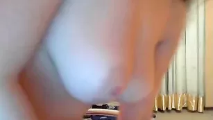 Солидная пассия sexymiss показывает свои прелести