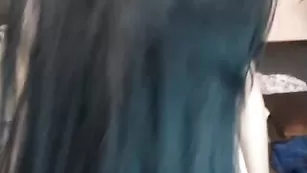 Роскошная бикса Nicky_Pierce 2 клево теребит писю самотыком