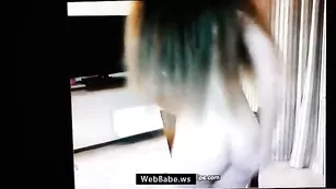 Великолепная дама valensiaxxx танцует и дрочит