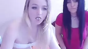 Озорные сучки ladybb общаются во фри чате