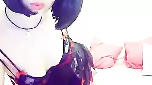 Изящная цаца Arielle1 сочно разминает щелки