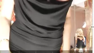 Грудастая дама arinax хвастается шикарным бюстом