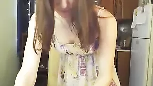 Четка баба PJgirl танцует в чулках