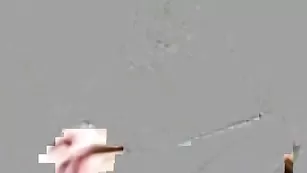 Замечательная бестия dreamjada ласкает бритую киску