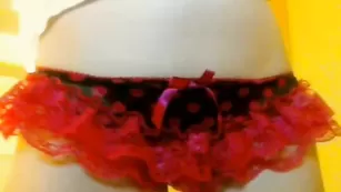 Роскошная путана phoenixgirl обнажает пышные формы