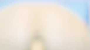 Смачная детка swetviola дрочит сочно киску