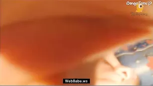 Пошлая сучка Jane_Eyre нежно дрочит вагину