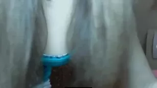 Шикарные чиксы firegirls целуются и вертят попками