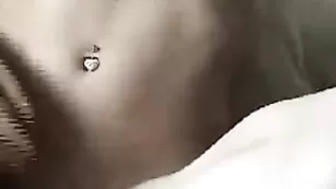 Изумительная сучка Helen занялась сексом с фаллосом