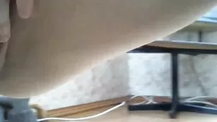 Восхитительная курва Nika2905 сквиртит киской