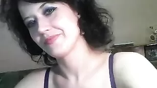 Изысканная кобыла catsuit теребит влагалище