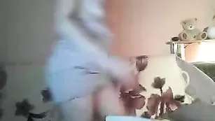 Сладенькая Catsuit 2 мастурбирует