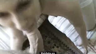 Толстенькая баба Диана трахает в попу после минета