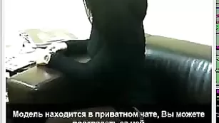 Аппетитная леди firegirl крутит вертит задницей