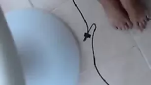 Озорная курва SarahWinkel общается во фри чате