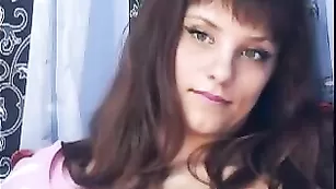 Барышня nikadream развлекается в привате