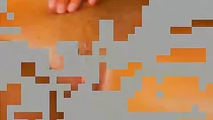 Зарубежная модель Kottika ласкает бритые отверстия