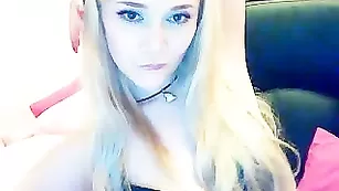 Arielle1 стриптиз и флирт